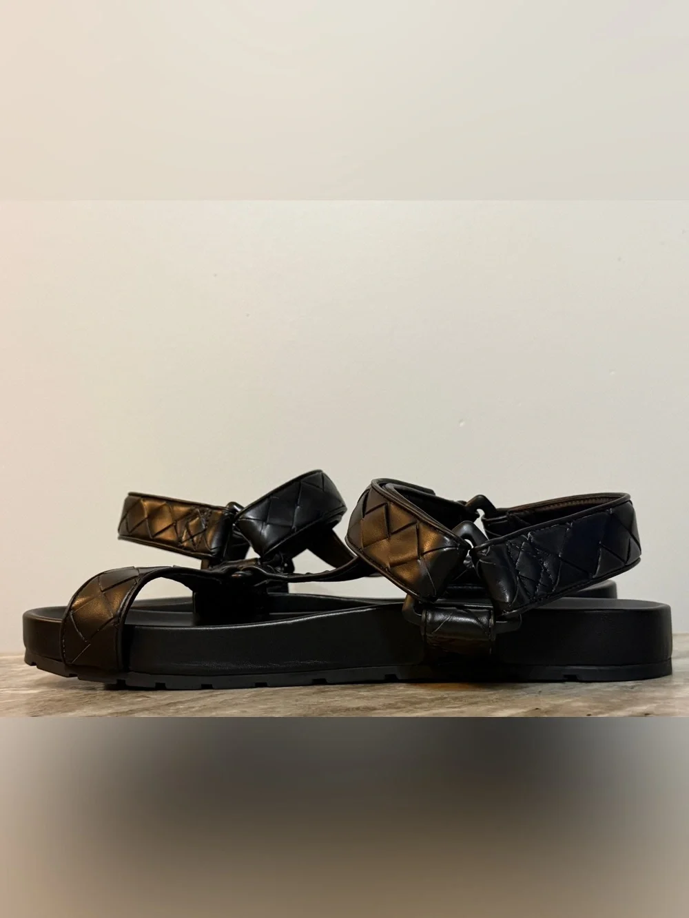 BOTTEGA VENETA TRIP SANDALS 45 / 12 $1200 BLACK INTRECCIATO WOVEN LEATHER TEVA